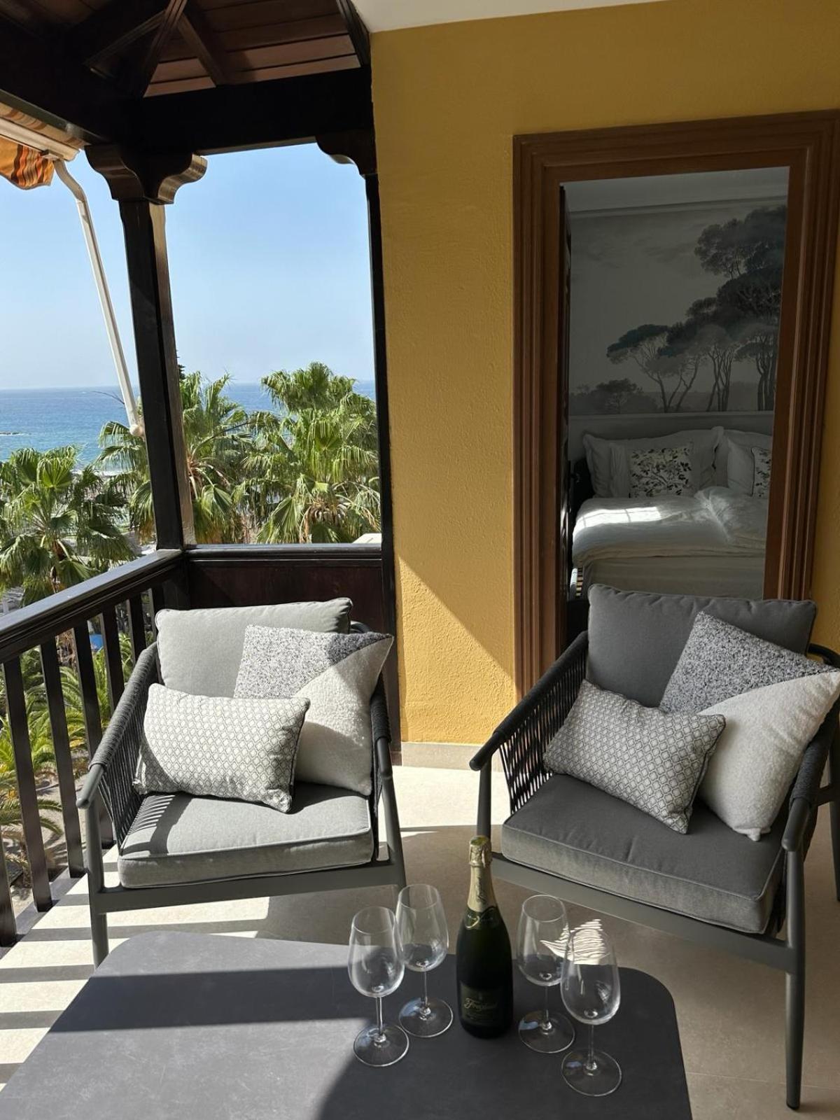 Apartamento Amarillo Oceanview Playa Feñabe Exteriör bild